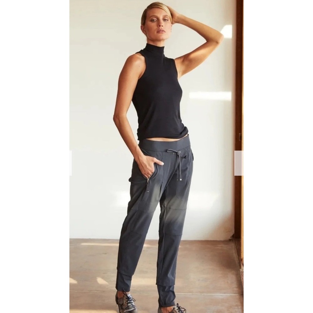 Raffaello Rossi Candy Pants Gray Pull On Size 4 $275